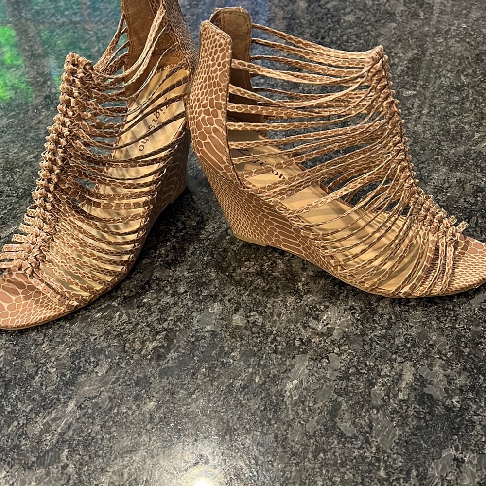 Size 10 wedge heel shoes barley worn